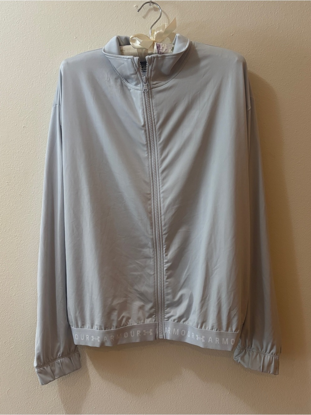 Under Armour Women's Pale Gray Full-Zip Bomber Jacket